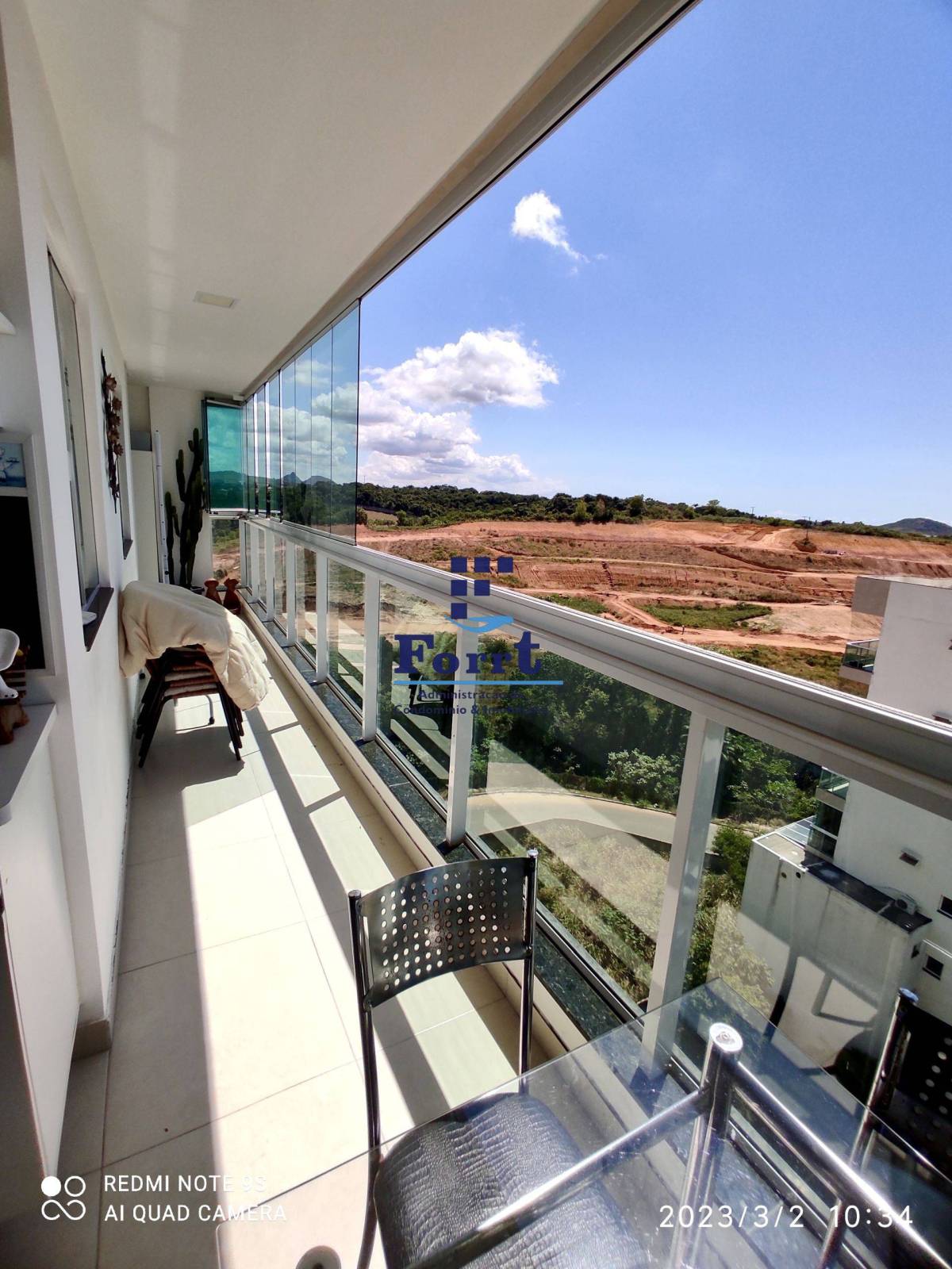 Apartamento à venda, no RESIDENCIAL CÉU, em Guarapari, Praia do Morro, com 2 quartos, 77m² - Forrt Imobilária